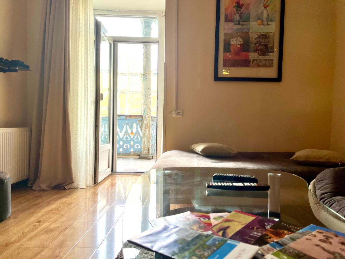Apartment In Old Tbilisi Orbeliani Square Eksteriør bilde