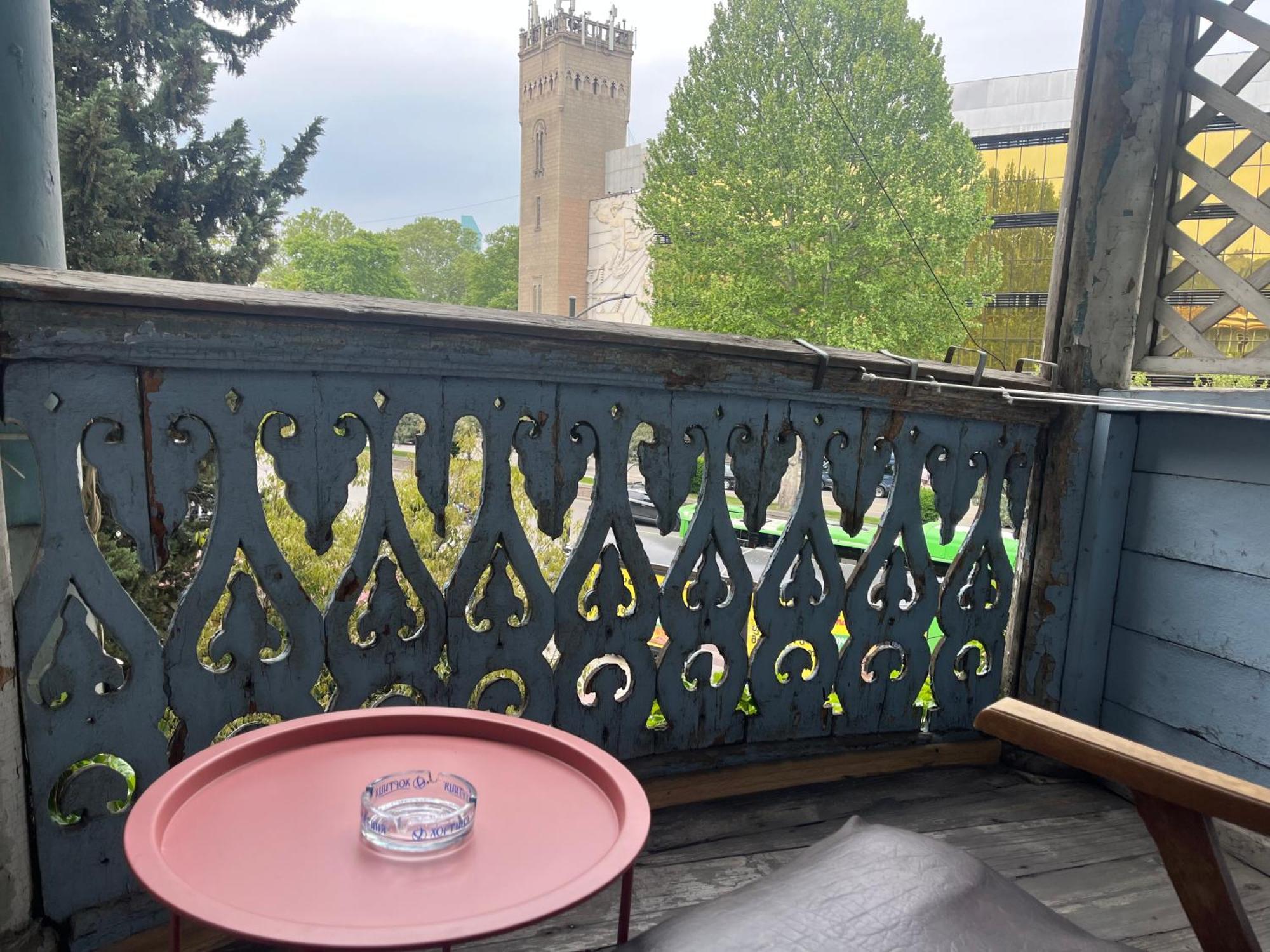 Apartment In Old Tbilisi Orbeliani Square Eksteriør bilde